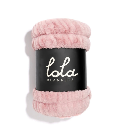Lola Blankets