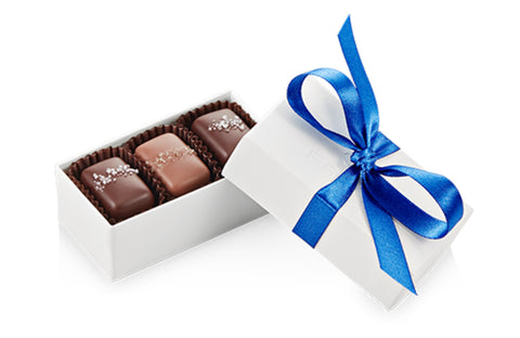 Frans Holiday Favors